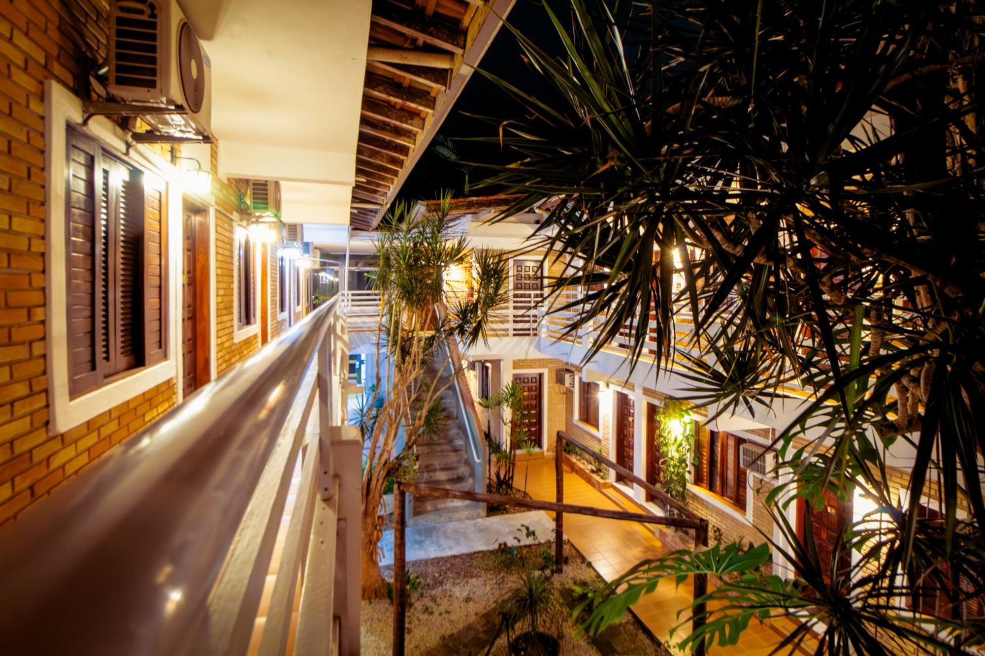 Velinn Pousada Ubatuba Tropical Exterior photo